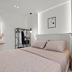Pnoe Luxe & Spa, Naxos Town דירה