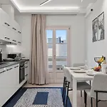 Pnoe Luxe & Spa, Naxos Town דירה *