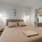 Pnoe Luxe & Spa, Naxos Town דירה *