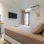 Pnoe Luxe & Spa, Naxos Town דירה