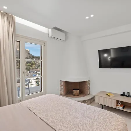 Pnoe Luxe & Spa, Naxos Town شقة *