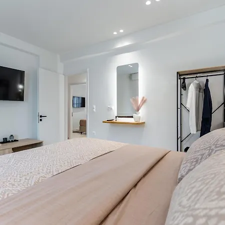 דירה Pnoe Luxe & Spa, Naxos Town