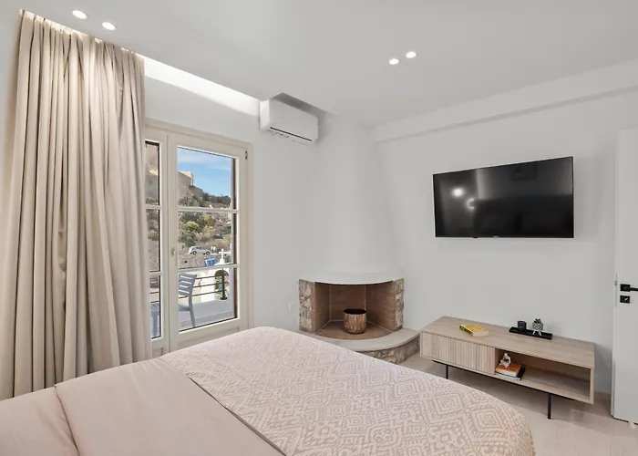 Pnoe Luxe & Spa, Naxos Town Апартаменты *