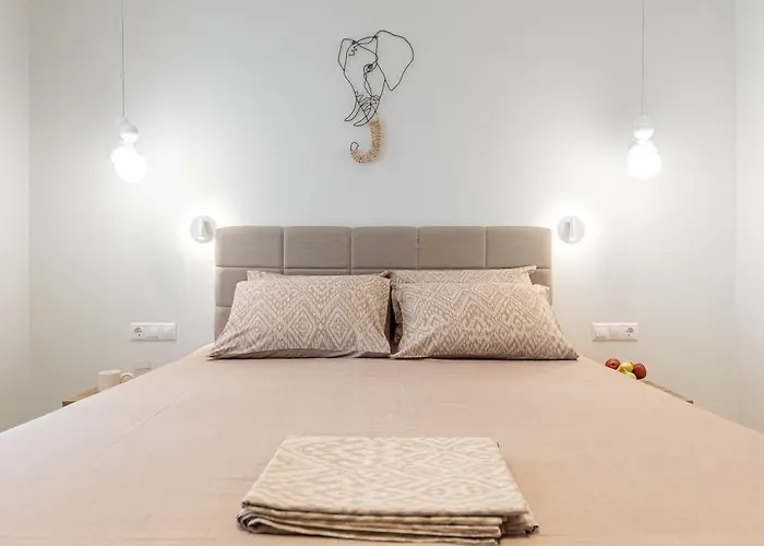 Апартаменты Pnoe Luxe & Spa, Naxos Town *