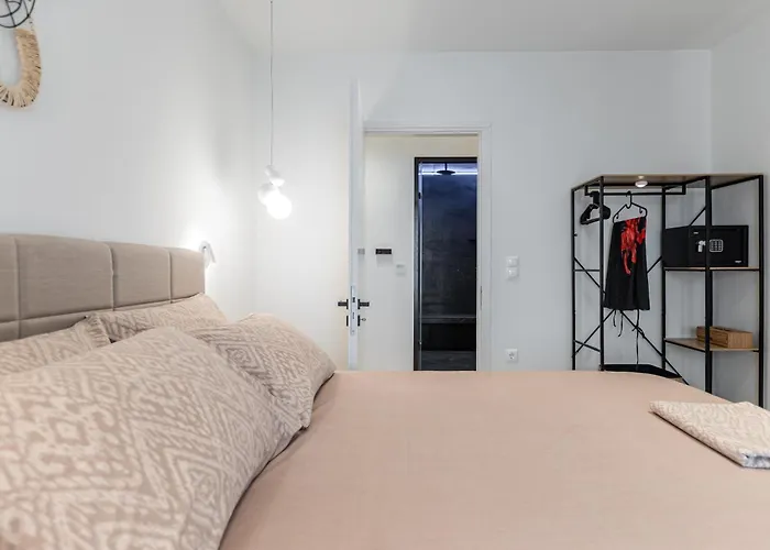 Апартаменты Pnoe Luxe & Spa, Naxos Town