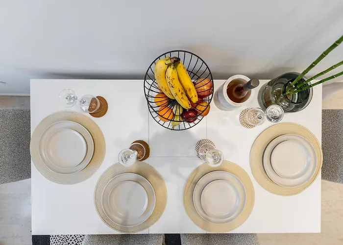 Pnoe Luxe & Spa, Naxos Town Апартаменты *